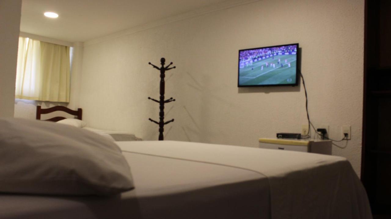 Hotel Pousada Da Praca ジャボアタン・ドス・グアララペス エクステリア 写真